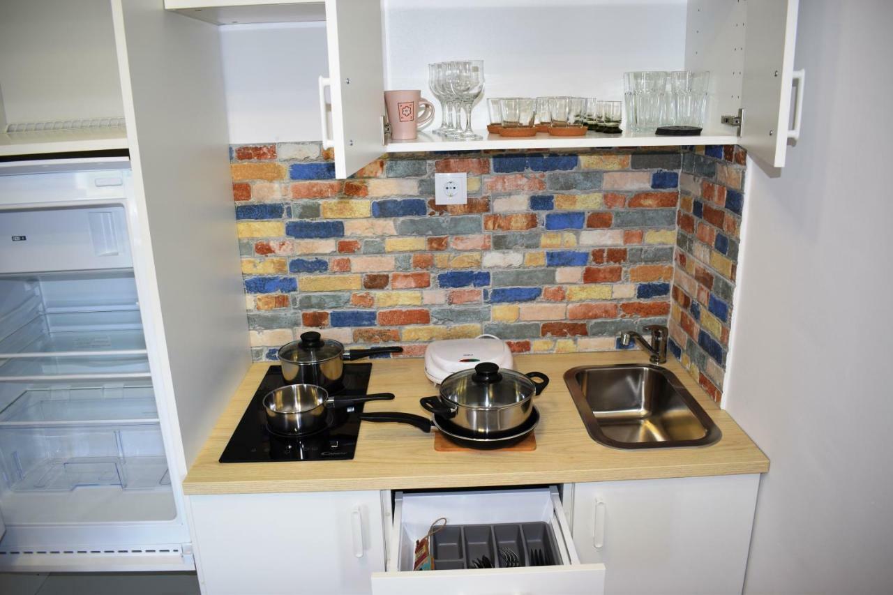 Apartman "Nicole" Пула Екстериор снимка
